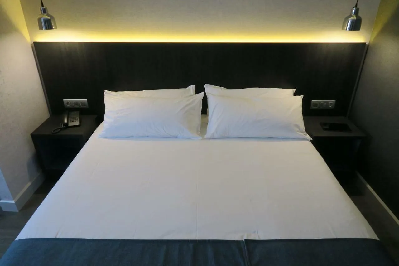 Hg City Suites Barcelona Apartments 0*,  España